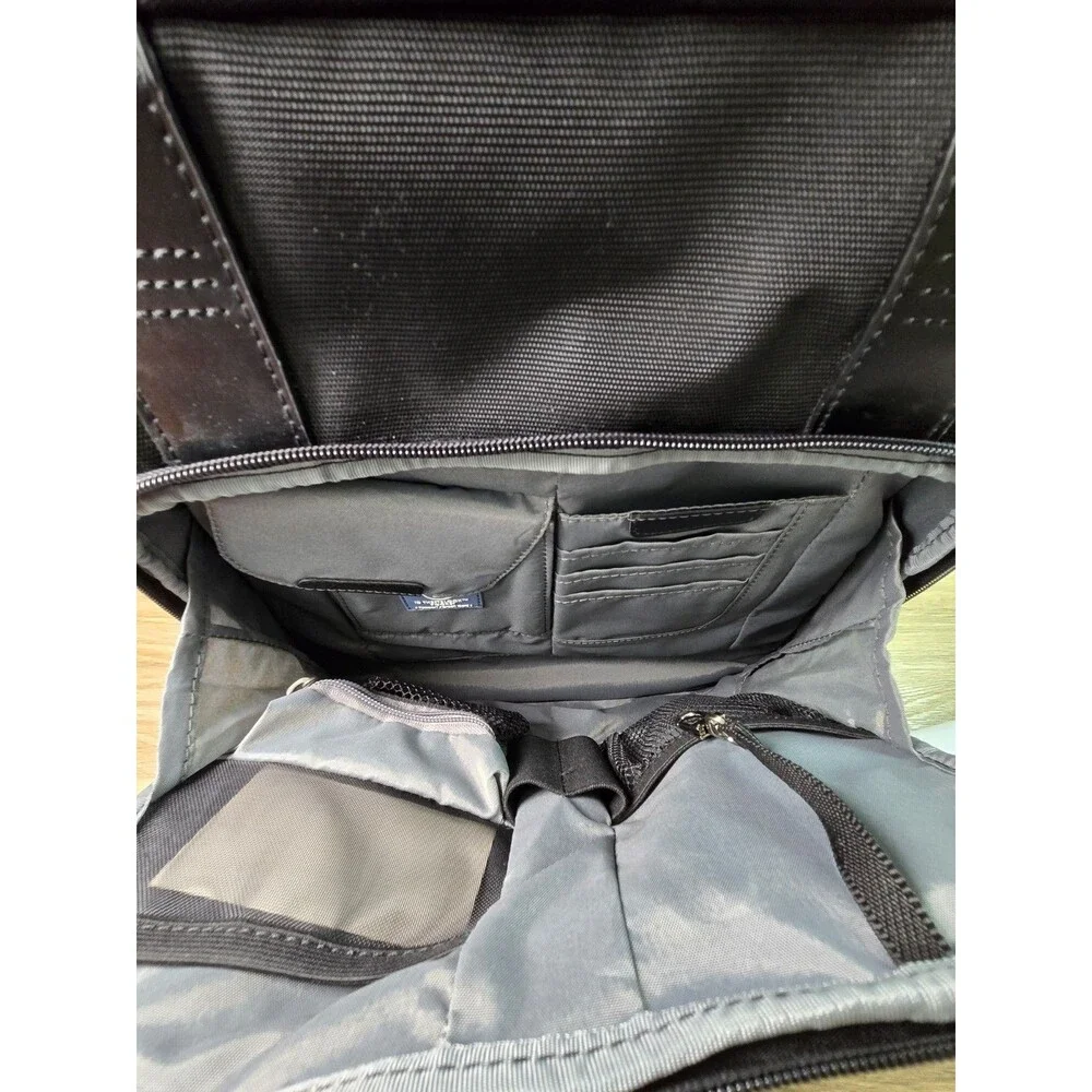 Travelpro Crew Executive Choice 2 Backpack Laptop RFID USB Excellent Condition